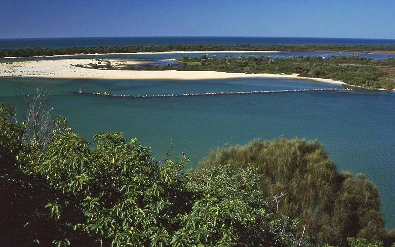 WT 0400 068-33 Australia.jpg